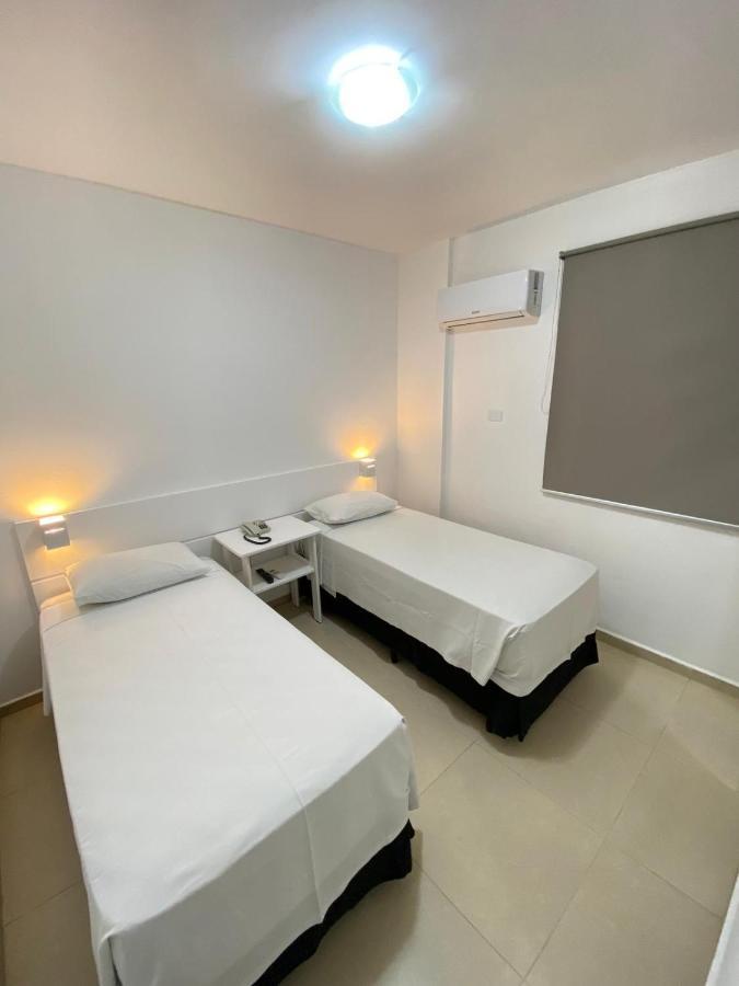 Flat No Centro Gonzaga Proximo A Praia - Santos/Sp Santos  Eksteriør billede