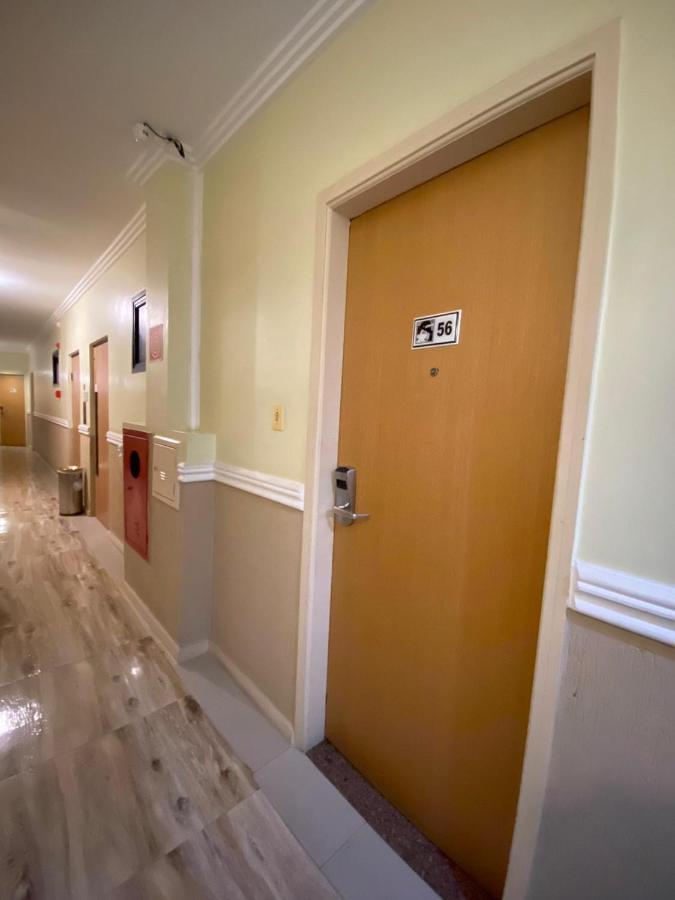 Flat No Centro Gonzaga Proximo A Praia - Santos/Sp Santos  Eksteriør billede
